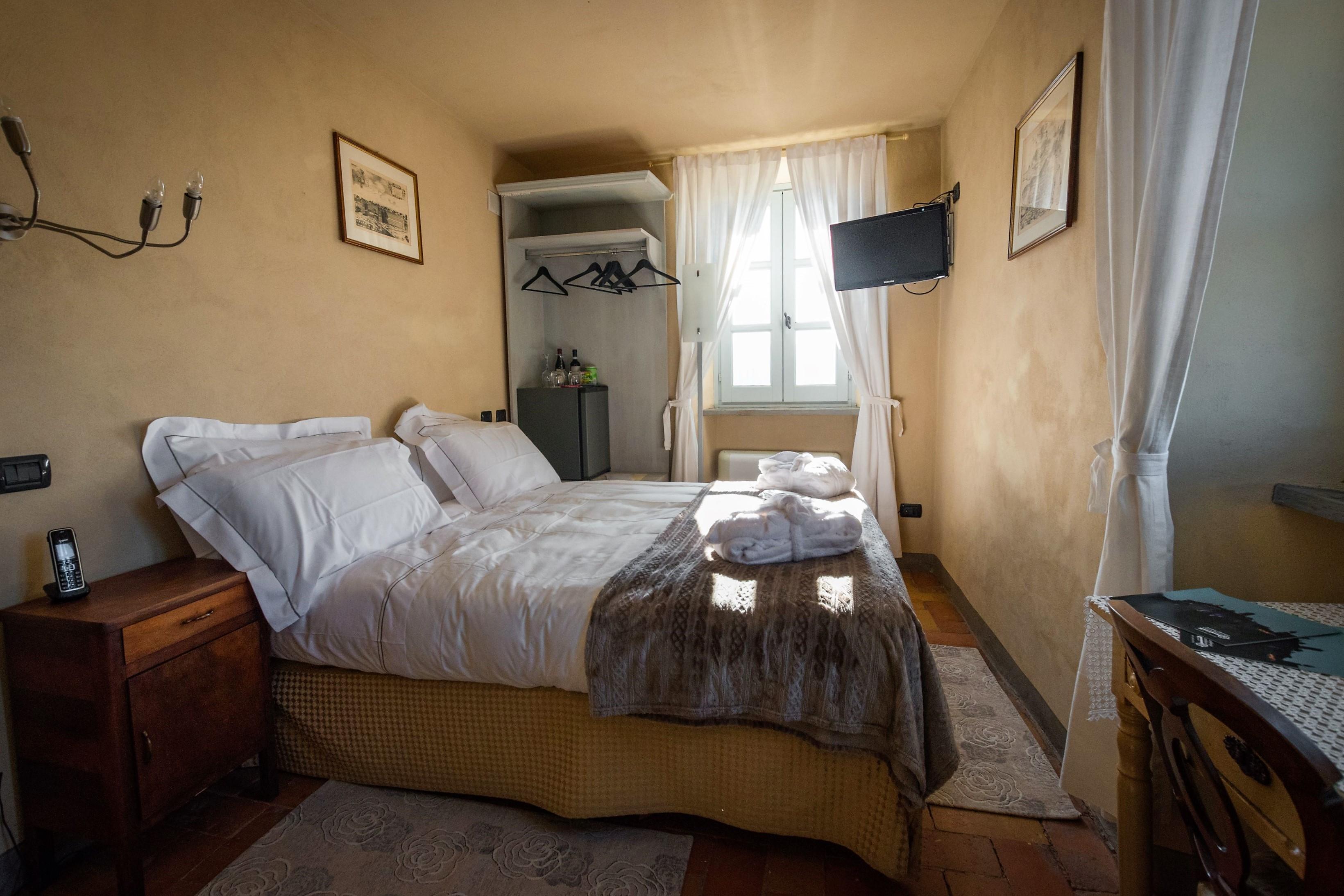 Antico Borgo Hotel คูเนโอ ภายนอก รูปภาพ