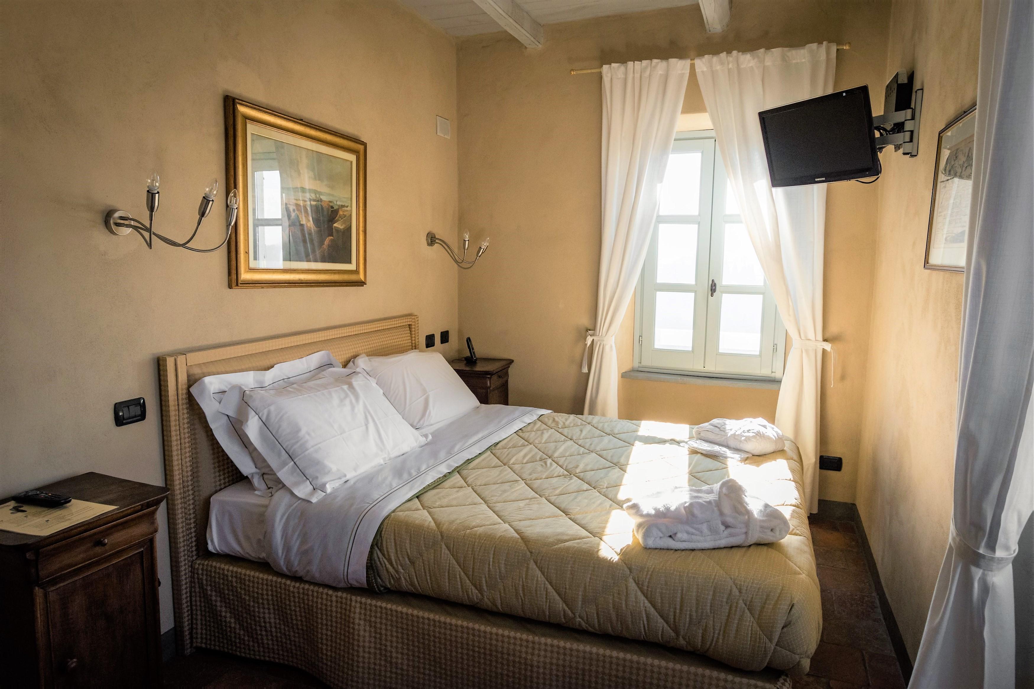Antico Borgo Hotel คูเนโอ ภายนอก รูปภาพ