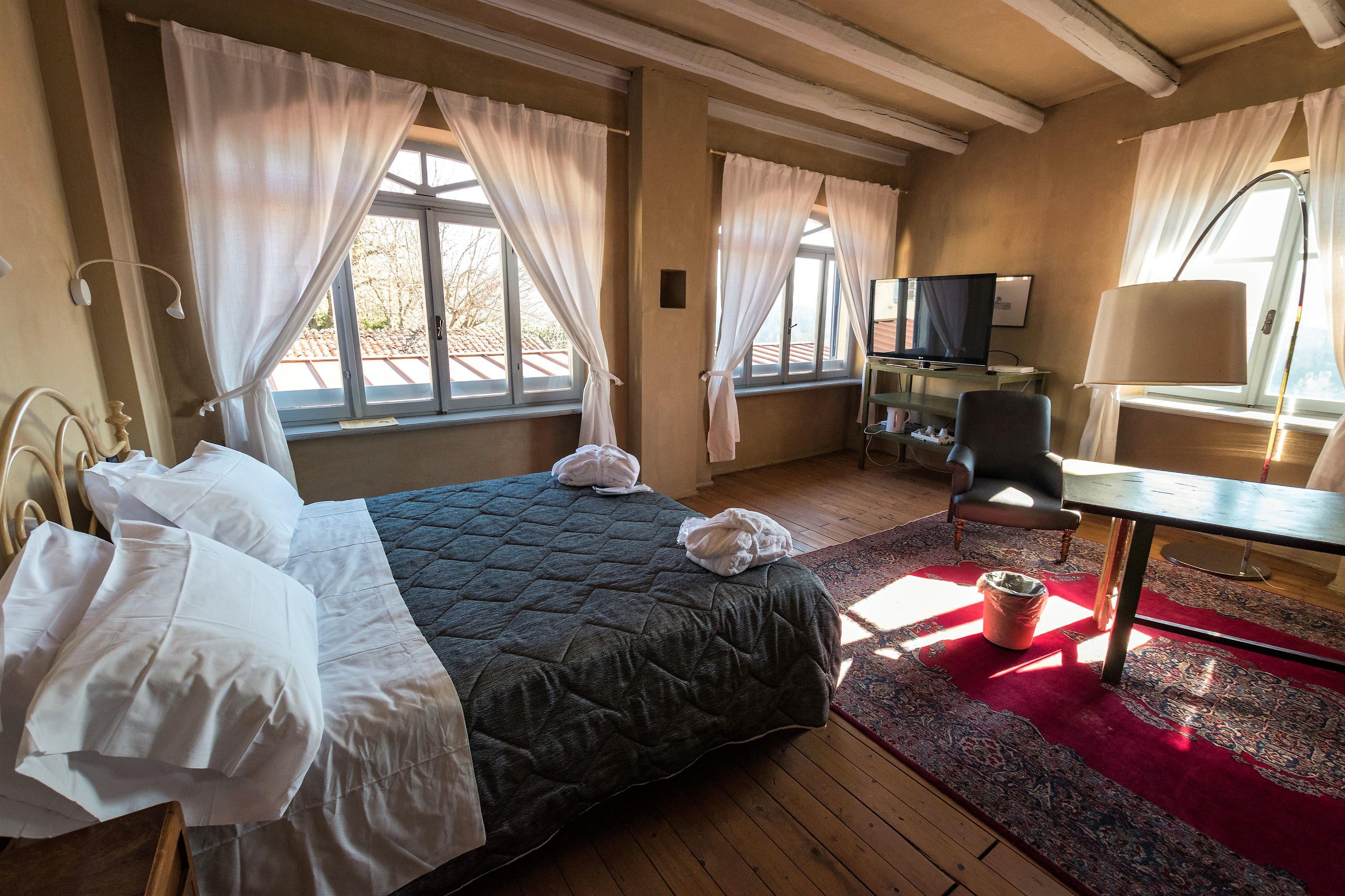 Antico Borgo Hotel คูเนโอ ภายนอก รูปภาพ