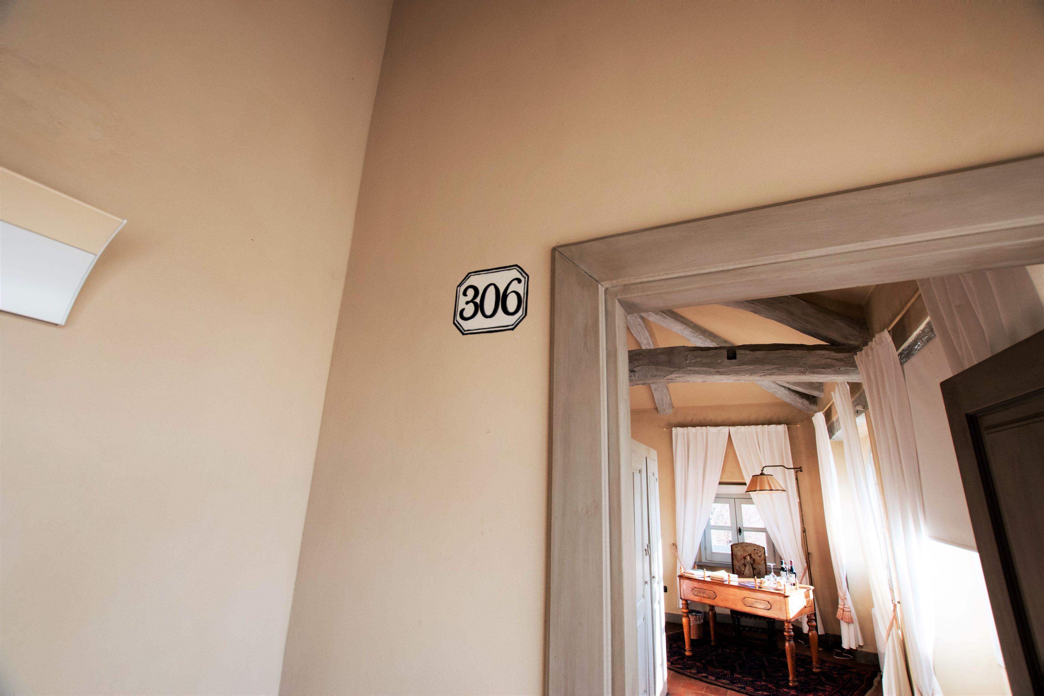 Antico Borgo Hotel คูเนโอ ภายนอก รูปภาพ