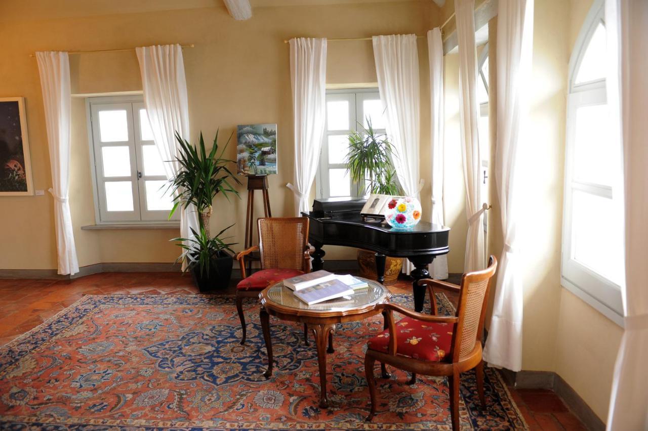 Antico Borgo Hotel คูเนโอ ภายนอก รูปภาพ