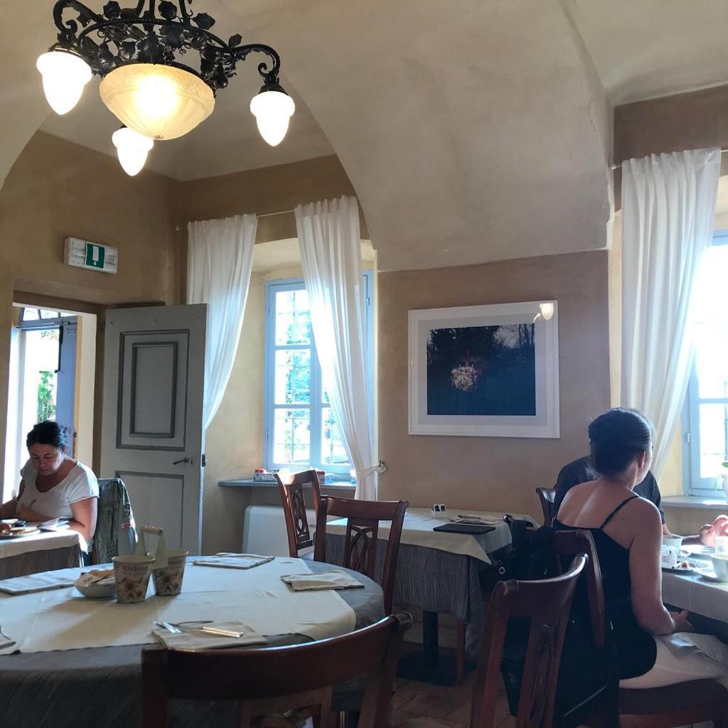 Antico Borgo Hotel คูเนโอ ภายนอก รูปภาพ