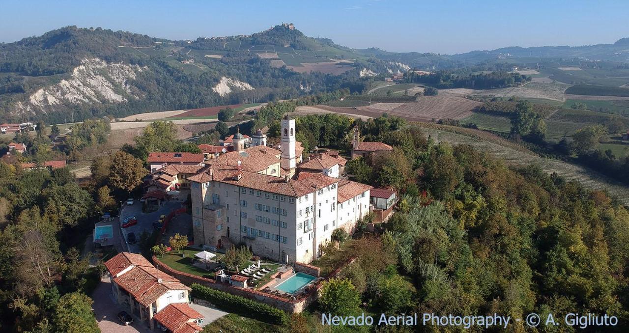 Antico Borgo Hotel คูเนโอ ภายนอก รูปภาพ