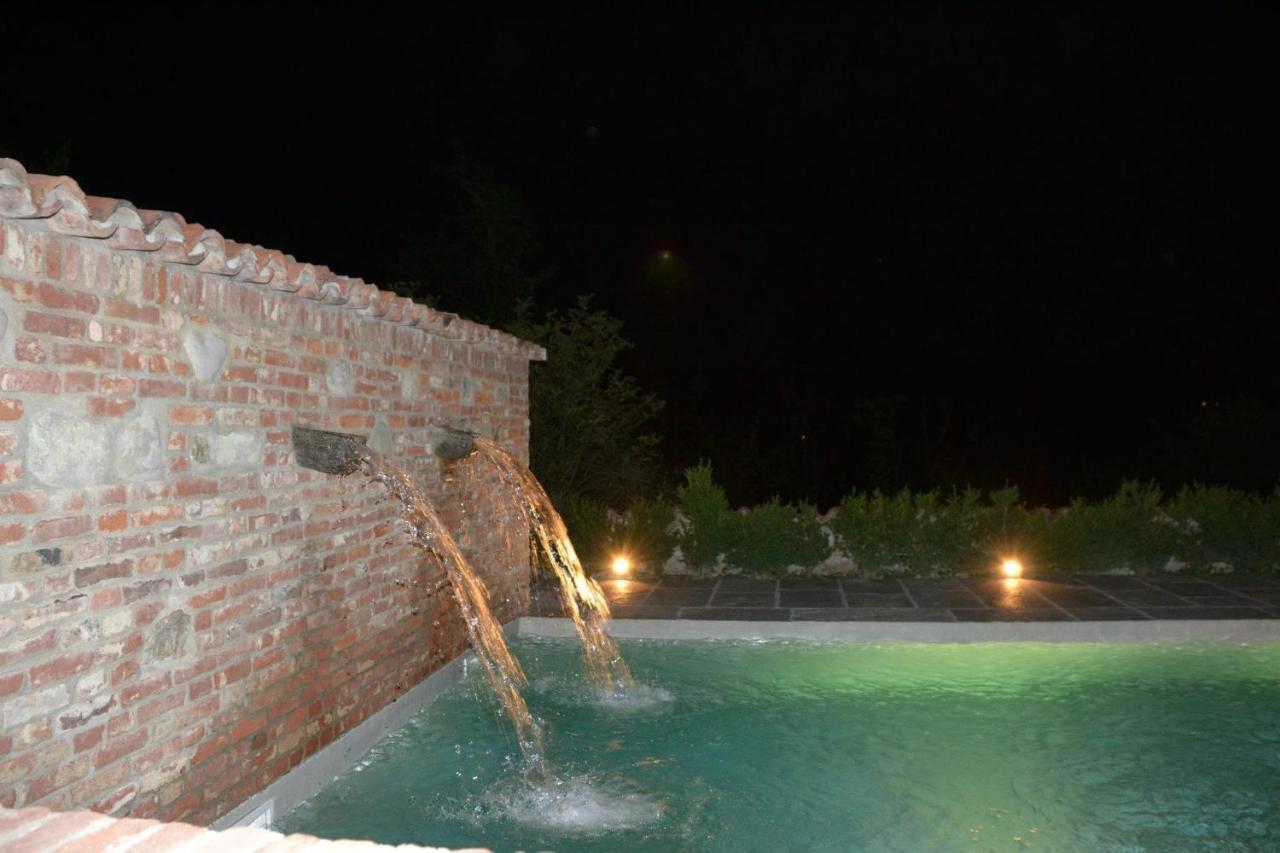 Antico Borgo Hotel คูเนโอ ภายนอก รูปภาพ